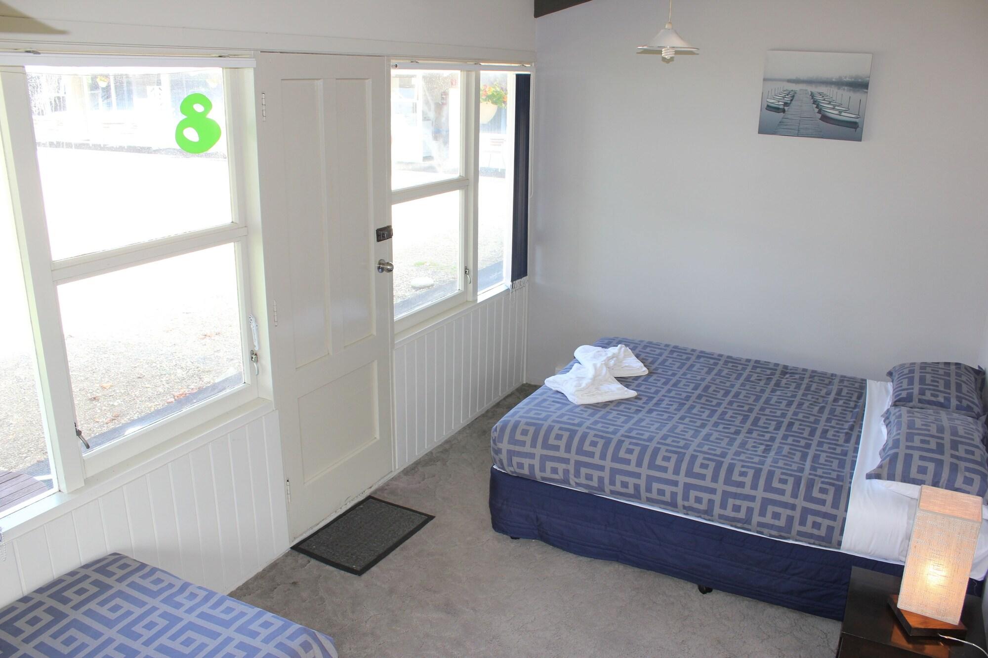 Jack & Di'S Lakefront Motel Rotorua Extérieur photo