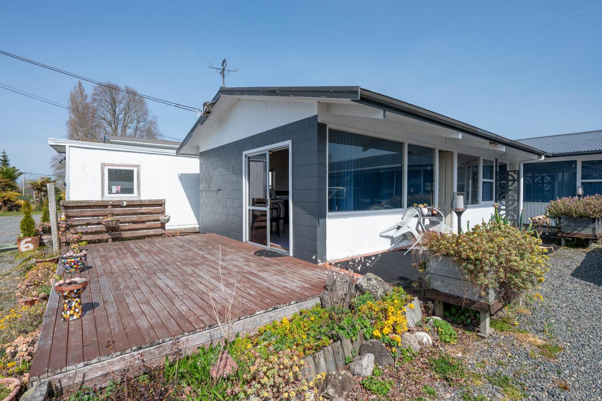 Jack & Di'S Lakefront Motel Rotorua Extérieur photo
